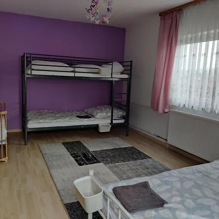 Spacious House For Groups Up To 12 Guests * Dillenburg